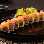 Rainbow roll (8 pcs)
