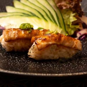 Nigiri Glazed Salmon (2 pcs)